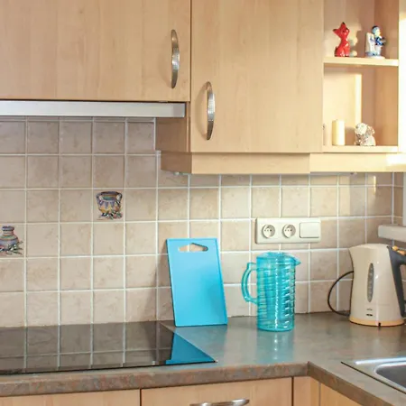Apartamento Residentie Versailles Ref 195 *