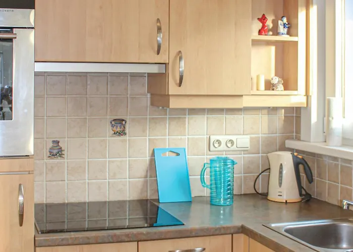 Appartement Residentie Versailles Ref 195 *